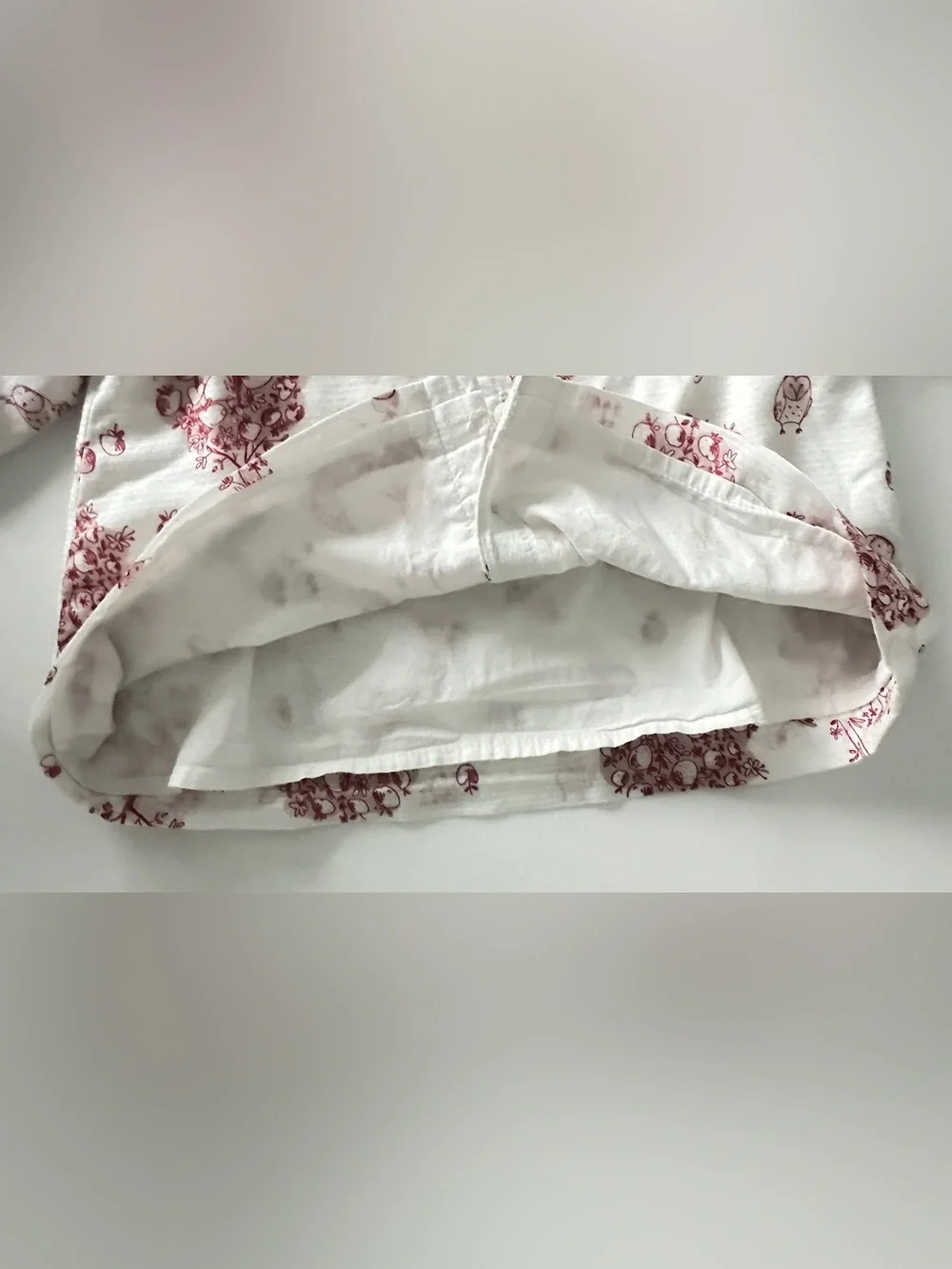 Gap girl's long-sleeve blouse with  Button-front.  Size 3T.